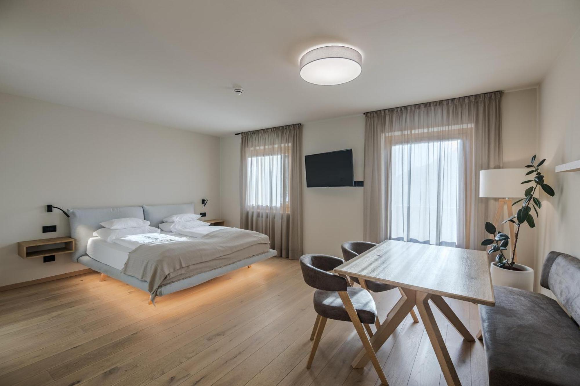 Aparthotel Michael Am Waal Scena Esterno foto