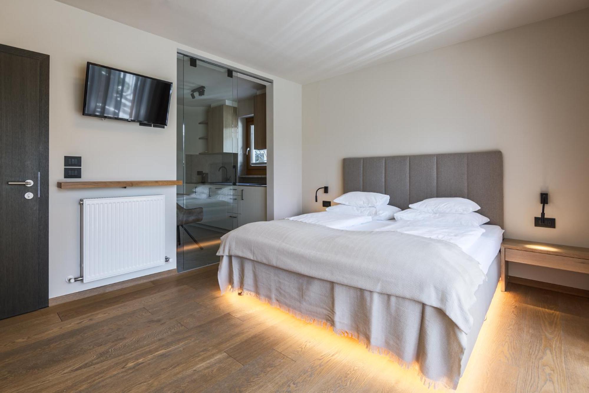 Aparthotel Michael Am Waal Scena Esterno foto