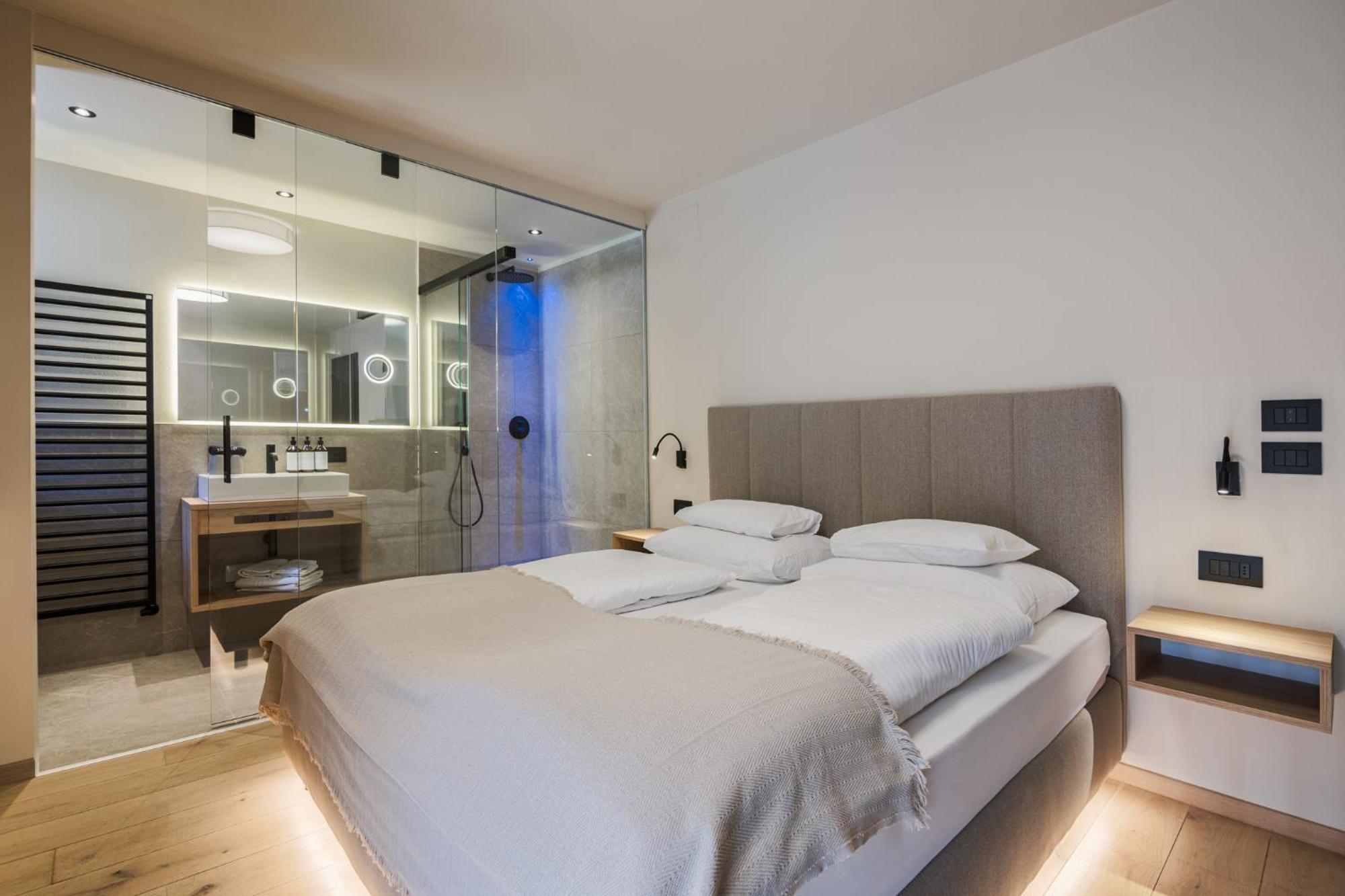 Aparthotel Michael Am Waal Scena Esterno foto