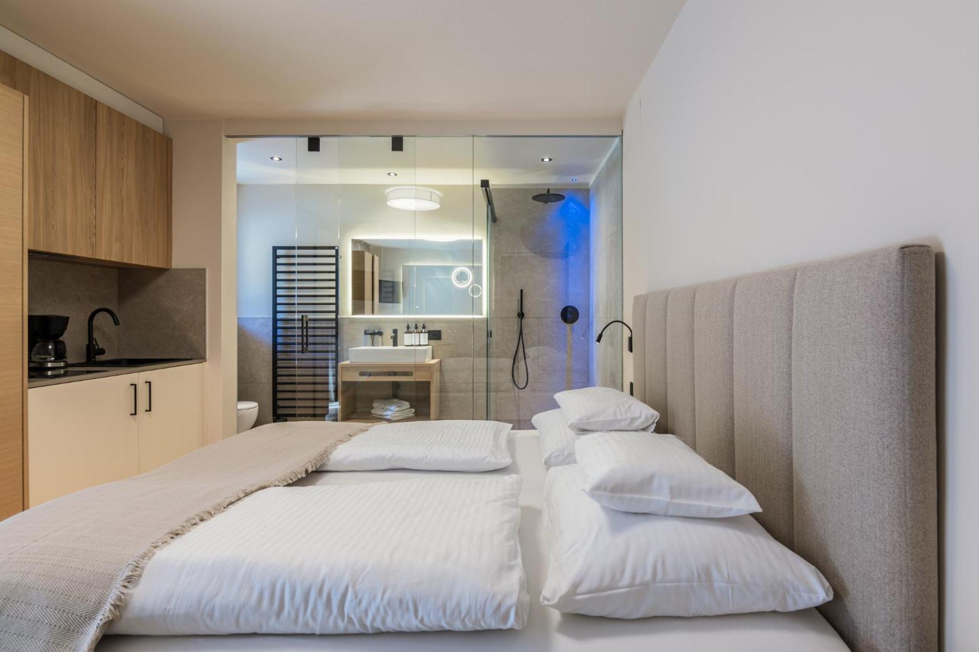 Aparthotel Michael Am Waal Scena Esterno foto