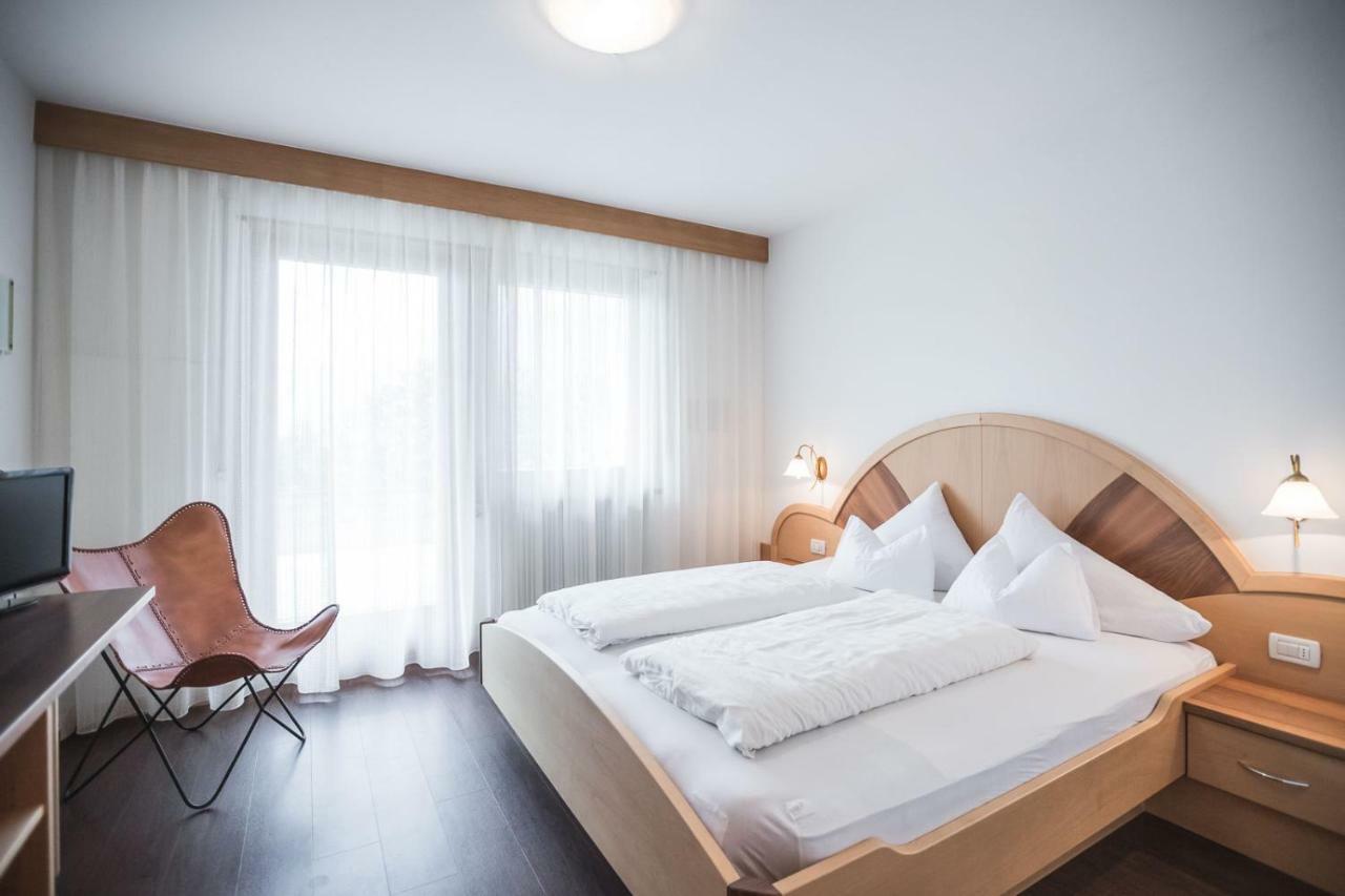 Aparthotel Michael Am Waal Scena Esterno foto