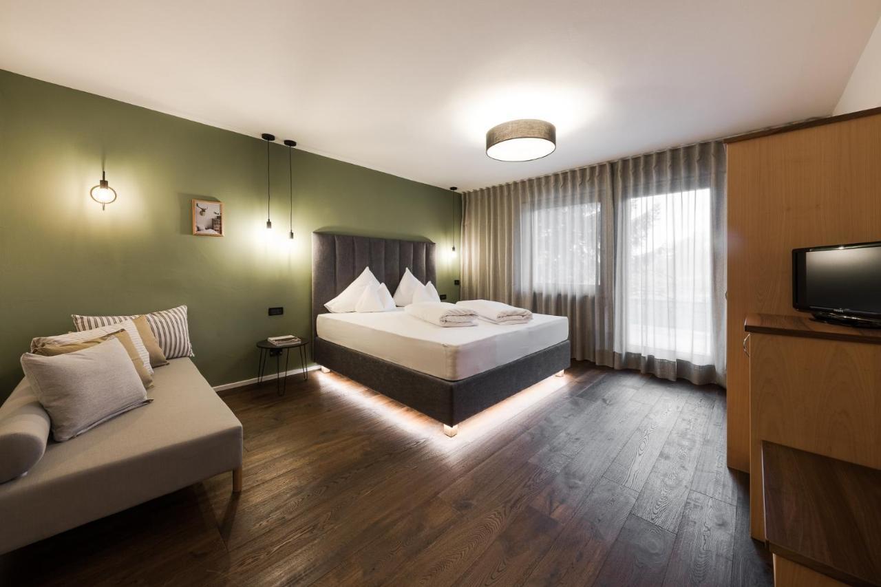 Aparthotel Michael Am Waal Scena Esterno foto